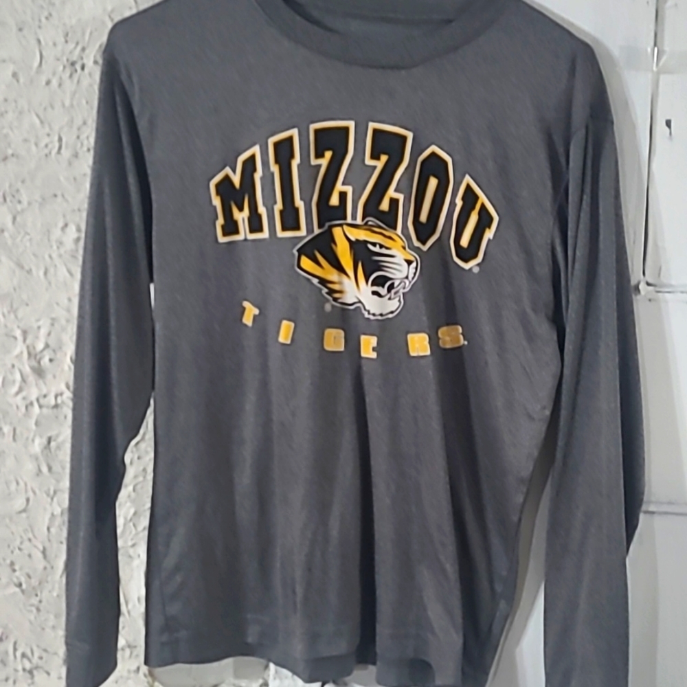 Boys xl 18